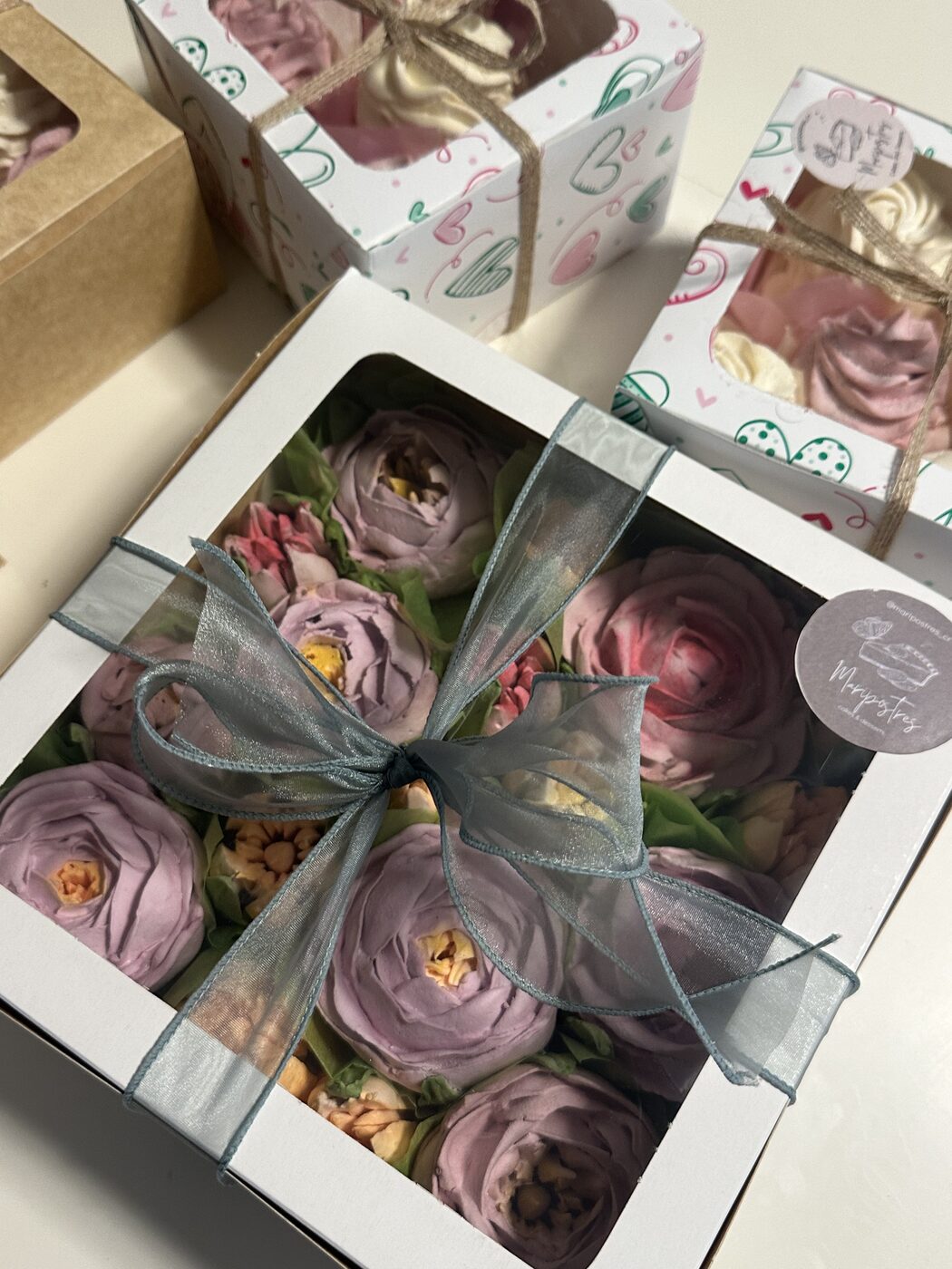 Zefir en cajita de regalo — Maripostres Costa Rica